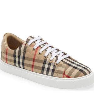 Burberry Albridge Vintage
Check Low Top Sneaker